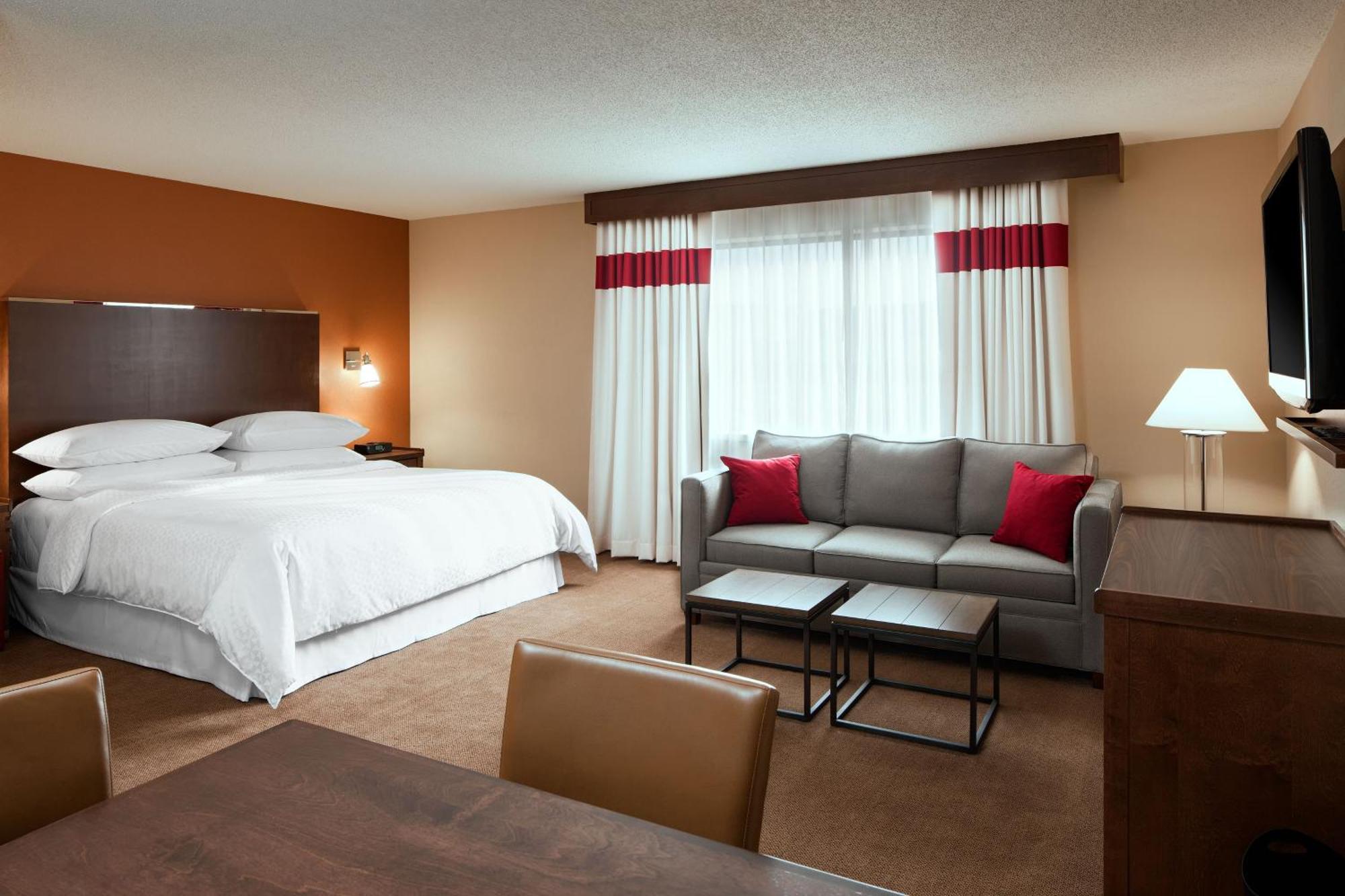 Four Points By Sheraton Edmundston Hotel & Conference Center Exterior foto