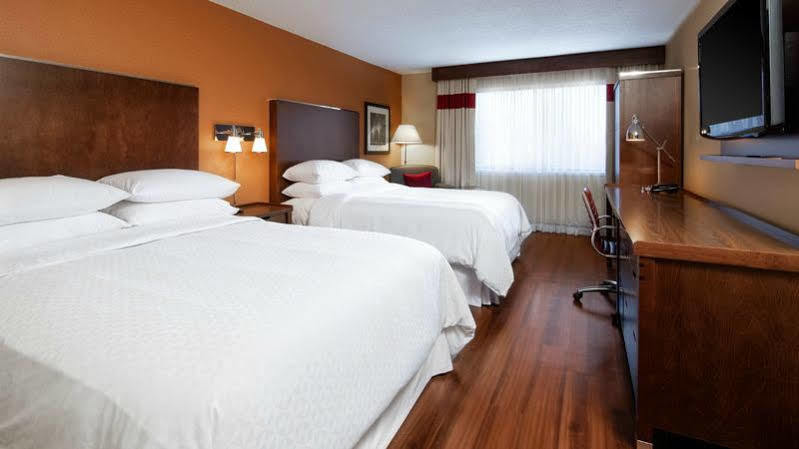 Four Points By Sheraton Edmundston Hotel & Conference Center Exterior foto